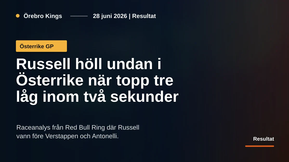 Generiska formelbilar tätt genom en bana med berg i bakgrunden.