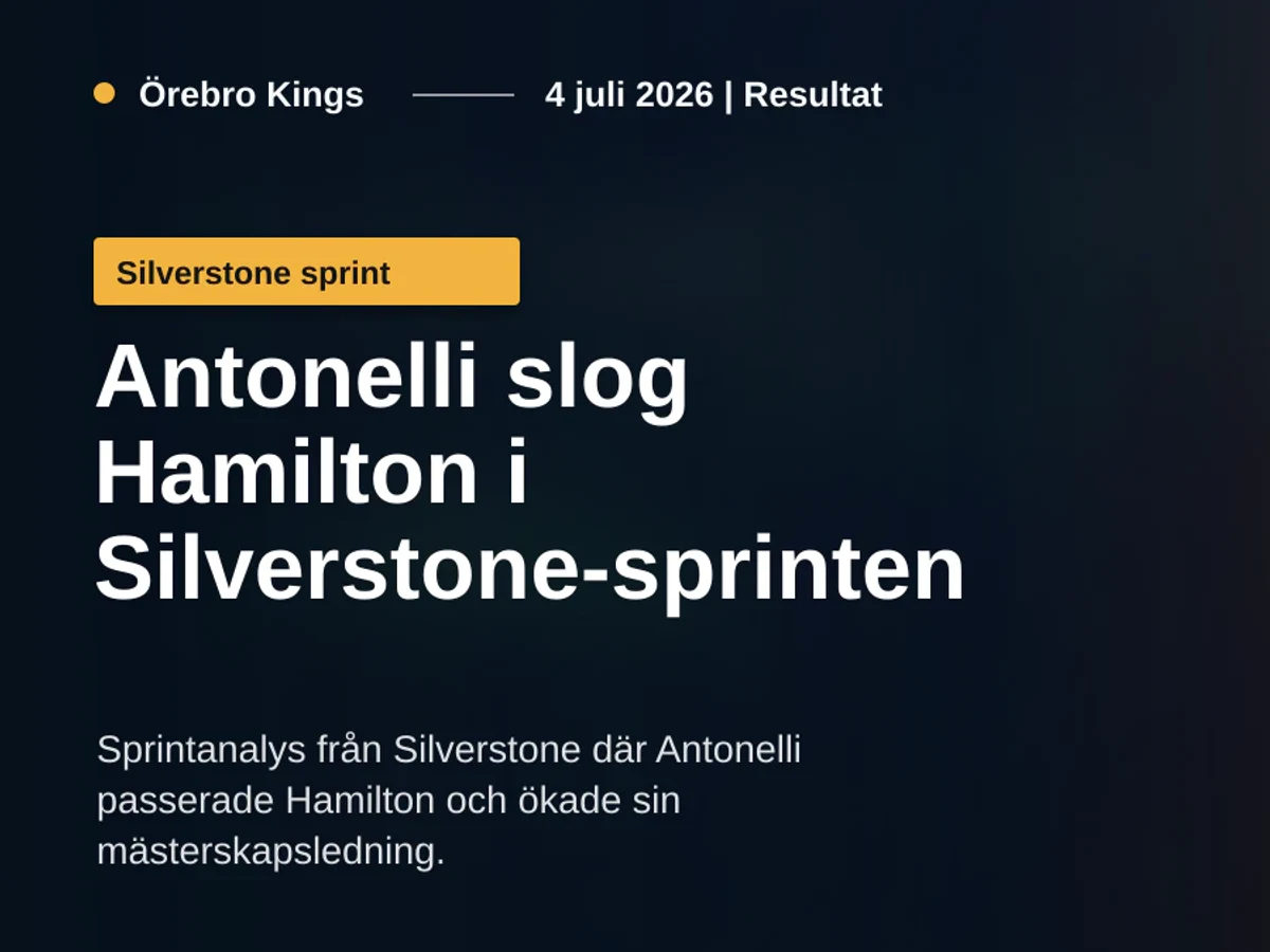 Generisk silverfärgad formelbil passerar en röd bil på en snabb brittisk bana.